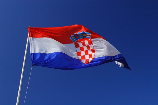 Croatia-Flag-600x400