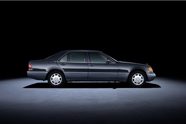 luksuz-automobili-mercedes-benz-sedan-s-class (10)