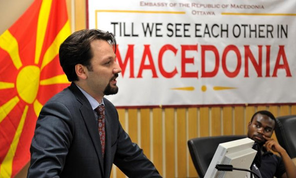 makedonskiot-ambasador-vo-kanada-lobira-za-priem-vo-nato-78783