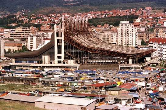 24-28 June 2000NATO Press Tour of Kosovo.- View of Pristina