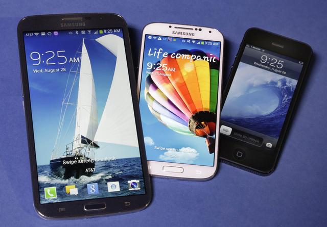 Samsung Galaxy Mega, Samsung Galaxy S4, Apple iPhone 5