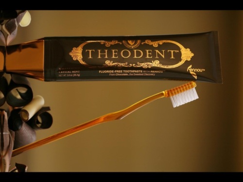 THEODENT CHOCOLATE-BASED TOOTHPASTE