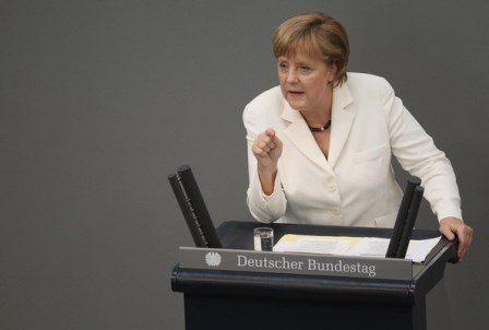 Angela+Merkel+Bundestag+Votes+ESM+Fiscal+Pact+7UuUmaT4P_gl