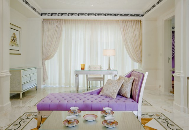 Palazzo-Versace-Dubai-loung