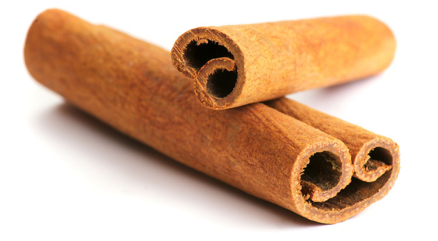 14262_stock-photo-two-cinnamon-sticks-isolated-on-white-background-close-up-shutterstock_18403783_630x0