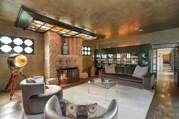 Lloyd Wright’s Iconic ‘Sowden House’ Back on the Market
