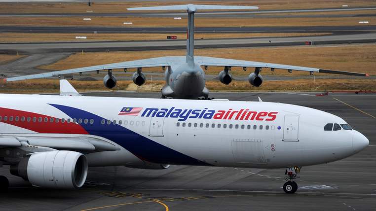 Poor Weather Conditions Delays Search For Malaysia Airlines Flight MH370