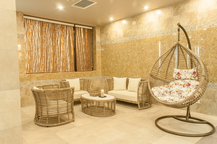 gardenia spa-16-HDR