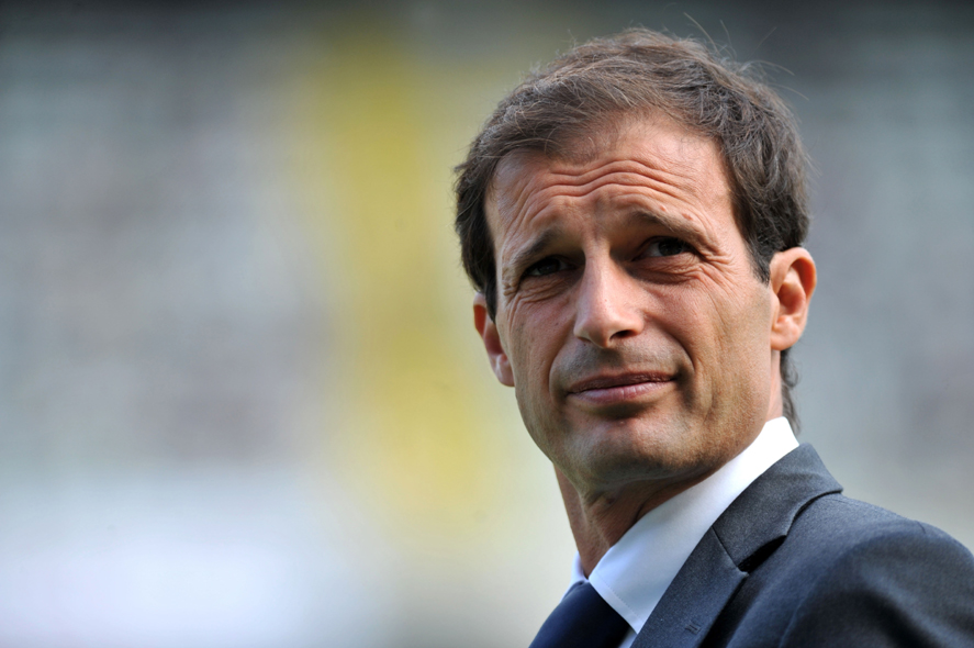 19 October 2008: Allegri head coach of Cagliari in action during the Italian Serie A 7th round match played between Torino and Cagliari at Olympic Stadium in Torino. © Valerio Pennicino / GRAZIANERI