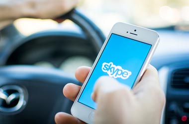 skype-mobile-smartphone-ios-android