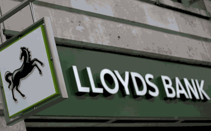Lloyds-Bank-large_trans++qVzuuqpFlyLIwiB6NTmJwfSVWeZ_vEN7c6bHu2jJnT8