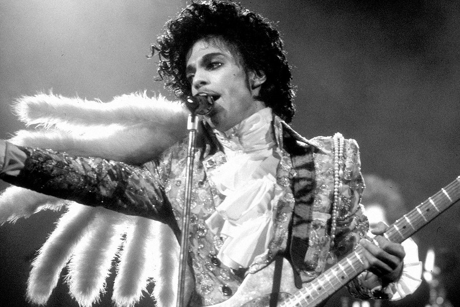 prince-rogers-nelson-obituary-02