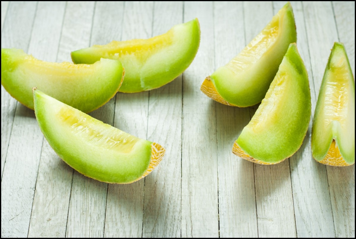 slices-of-honeydew-melon