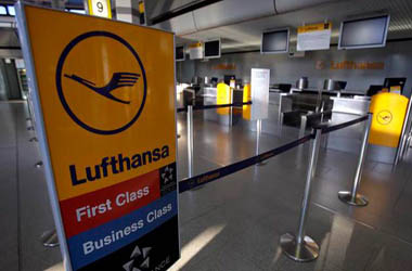 An unstaffed Lufthansa check-in counter is pictured in Berlin, Germany, Wednesday, April 2, 2014. Germany's biggest airline Lufthansa will cancel some 3,800 flights because of a three-day strike by the pilots' union, affecting more than 425,000 passengers. The cancellations include domestic and intercontinental connections Wednesday, Thursday and Friday. (AP Photo/Michael Sohn)