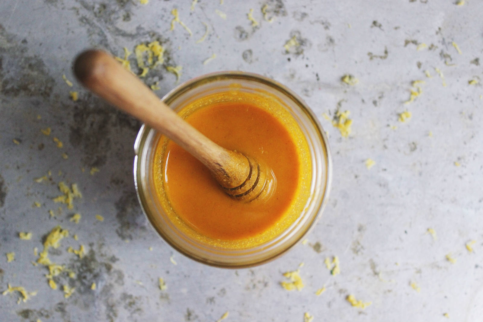 turmeric-golden-honey-the-strongest-natural-antibiotic