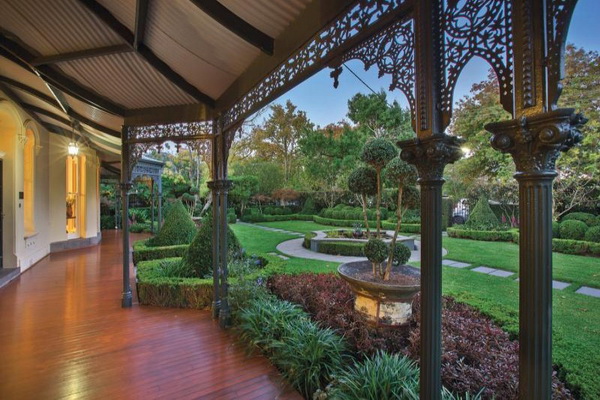 Victorian Residence Heading to Auction