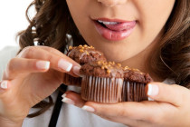 Неколку начини за да ја намалите желбата за слатки