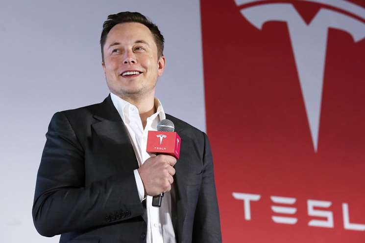 The most important products of “Tesla” in 2022 will not be cars, Elon Musk says