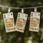 ЕП ги одобри новите правила на ЕУ за борба против перењето пари