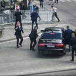 Атентат на словачкиот премиер, застрелан со неколку истрели