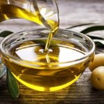 Недостатокот на маслиново масло го претвора во течно злато