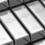 Среброто има тенденција да го следи златото по одредено задоцнување