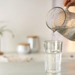 Правилото од два литра вода на ден повеќе не важи: Ова се новите упатства