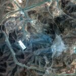 Сателитските снимки покажуваат сериозно оштетување на Фордоу во Иран
