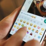 Наскоро четботови први ќе ви испраќаат пораки
